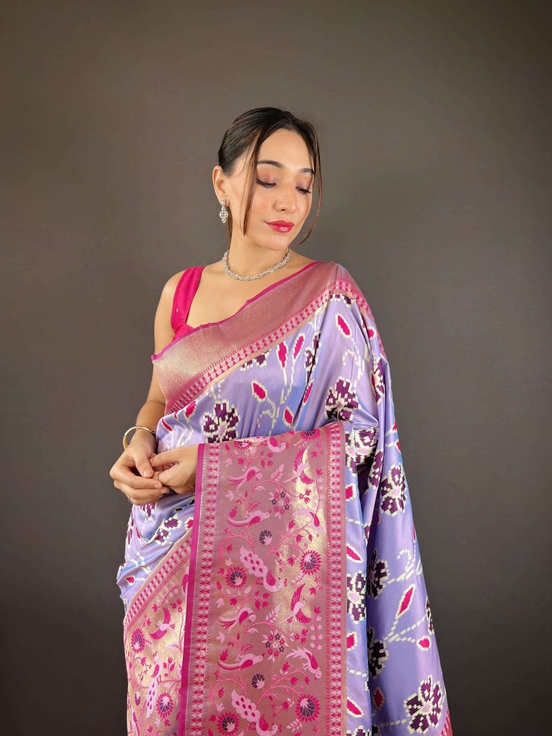 Lavender & Pink Patola Silk Saree with Rich Zari Border - Image 2